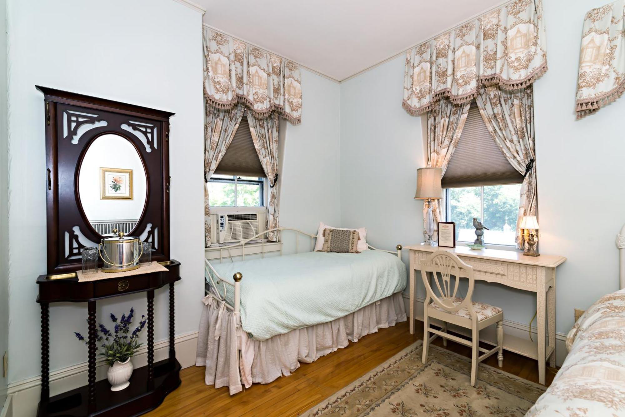 Silver Fountain Inn ドーバー 部屋 写真